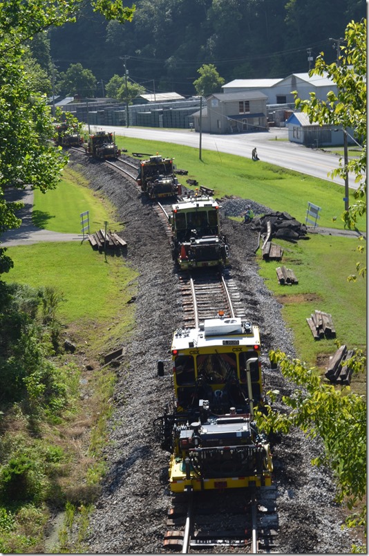 CSX tie gang. Robinson Creek KY.