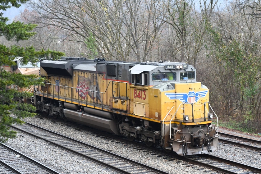 UP 8413 is a SD70ACe.