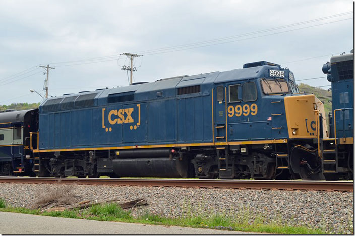 CSX F40PH-2 9999 is ex-Amtrak 288 built 06-1978. Pauley KY.