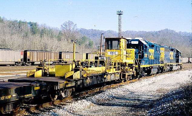 CSX rail unloader RAUN no. 6. Built by Lincoln Industries Div. of Progress Rail Services.