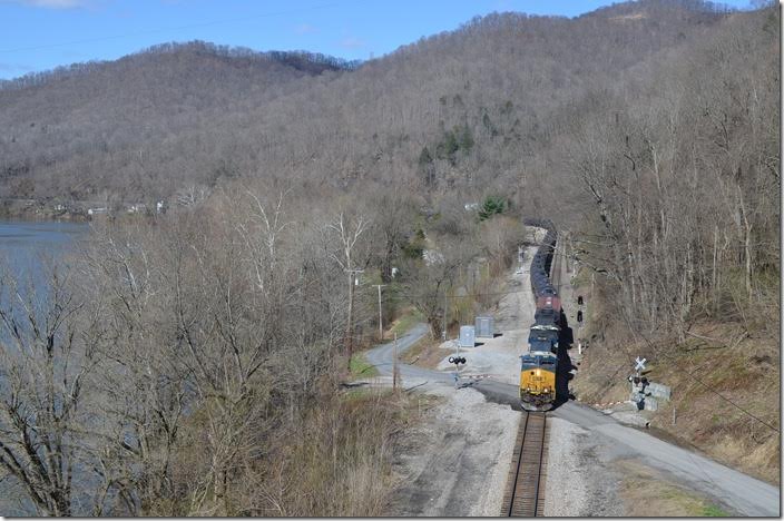 CSX 3063-NS 1088 at Kanawha Falls. View 2. 