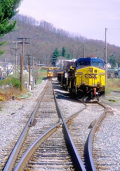 CSX 876-667 are leaving town for Meadow Creek.