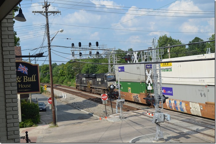 I understand that NS uses the former B&O for northbounds to Hamilton before reaching their own ex-PRR track. CSX uses NS through Sharonville. NS 8008-7550. Glendale OH.