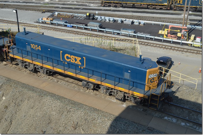 Roof of a yard slug. CSX slug 1054. Queensgate OH.