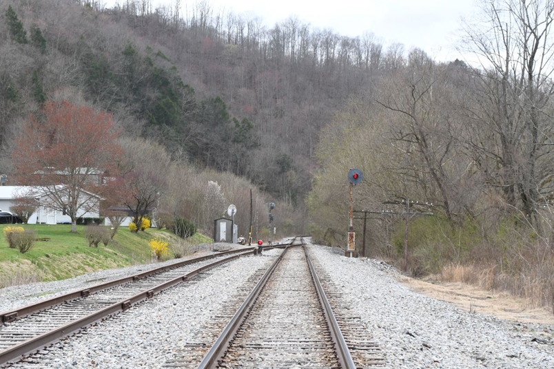 The northward control point signal blinked red for a few minutes after the train passed.