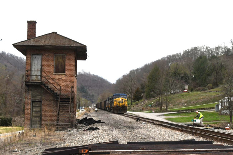 Now the conductor aligns the switch from the main line (old track #2) to the Poor Fork Branch.
