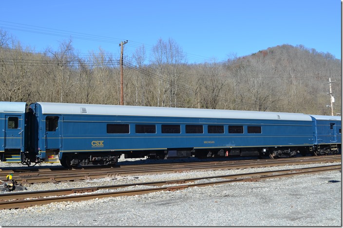 CSX bus car 994012 “Michigan.” Built by Budd for the PRR. Later became Penn Central 7138 and then CR 12.