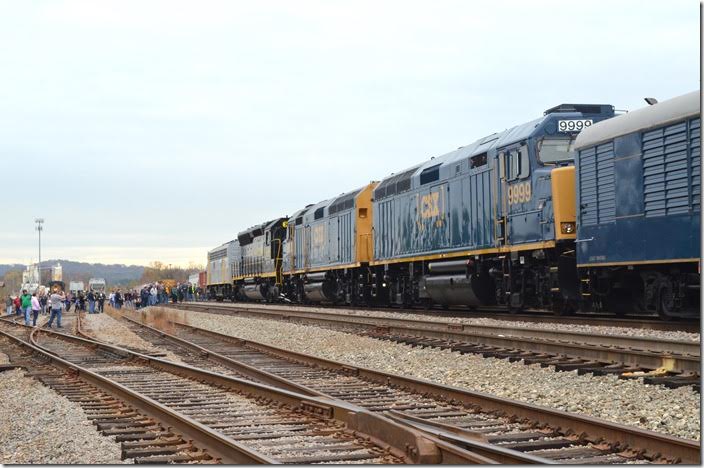 Railfans are oblivious to perhaps the most well-known music star in many years. The star is really former Clinchfield 800 looking as it did when delivered almost 70 years ago.