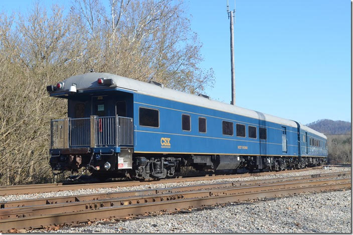 On Friday morning Nov. 16th I was surprised to find the Santa Train already spotted on the main line at Shelby. Mechanical people were going over the consist, but the “Santa Train” banner had not been affixed to the West Virginia yet. CSX bus car 994310 West Virginia. Shelby KY.