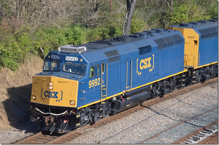 CSX 9992. St Paul VA. F40PH-2.