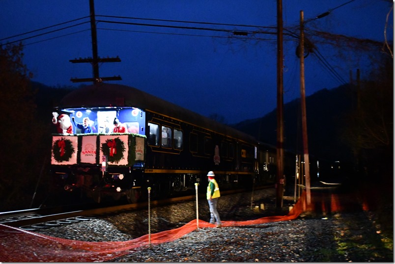 P001-18 departs Marrowbone for Elkhorn City. CSX Santa Train. Marrowbone KY.