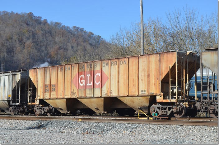 INTX covered hopper35039 was also built 05-1970 with the same load limit. Shelby KY.