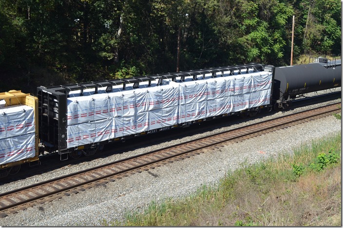 CSXT center beam flat 600912 looks almost brand new. Mexico MD.