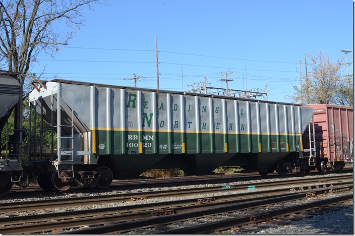 RBMN (Reading, Blue Mountain & Northern) 10023 has a load limit of 199,500 lbs. Being switched at Reading & Northern’s North Reading PA, yard on 10-14-2019. N Reading PA.