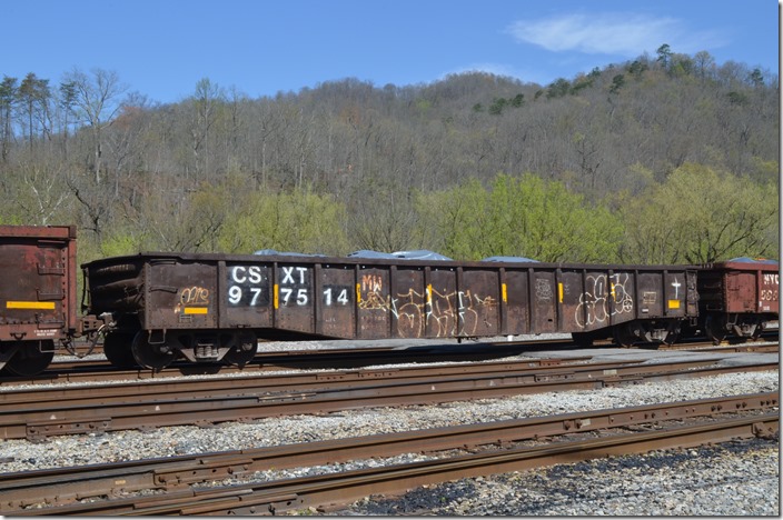 CSX MW gon 977514 is ex-ACL 98807. Pullman Standard built these at their Bessemer AL plant in 1966 for ACL. The class K-22s were the last before the merger with SAL. Shelby KY.