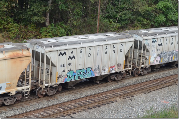 LEHX is Lehigh Cement. LEHX covered hopper 5093 is obviously ex-Maryland Midland. Eastbound leaving Cumberland for Hagerstown on local D720-11. Lehigh has a facility at Union Bridge MD on the MM. Mexico MD. 10-11-2019.