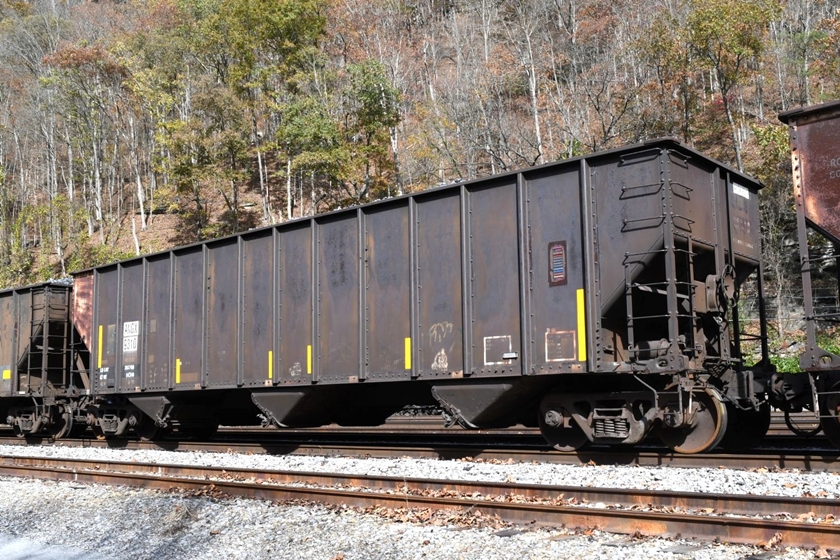 ANGX 9310 is a 202,700 lbs, 4000 cu ft car built by Bethlehem 08-1979. ANGX is The Andersons, a huge grain shipping company based in Toledo. They may be operating now as American Industrial Transport.