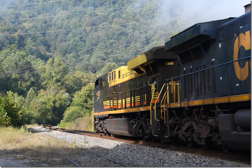 CSX 1900-7384-7233. Betsy Layne.