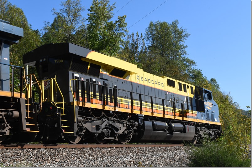 CSX 1900. Emma KY.