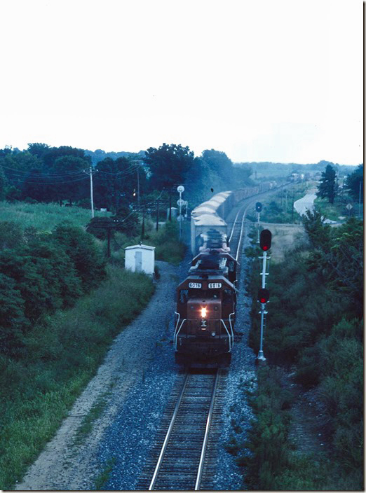 BC-4’s next crew change will probably be Centralia or Champaign IL. Shot from the US 51 overpass. ICG Fulton KY.