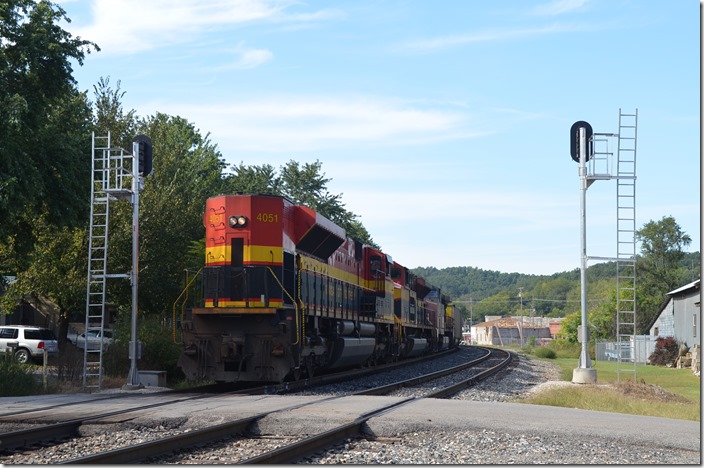 KCS 4051-4043-UP 6372 Noel MO.