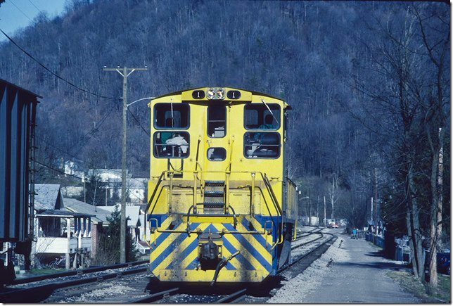 KC&NW No. 1 cuts off and heads back up to come on on the rear. 1990.