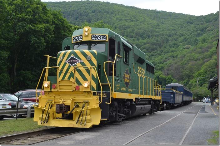 RBMN GP39RN 2532. View 3. Jim Thorpe PA.