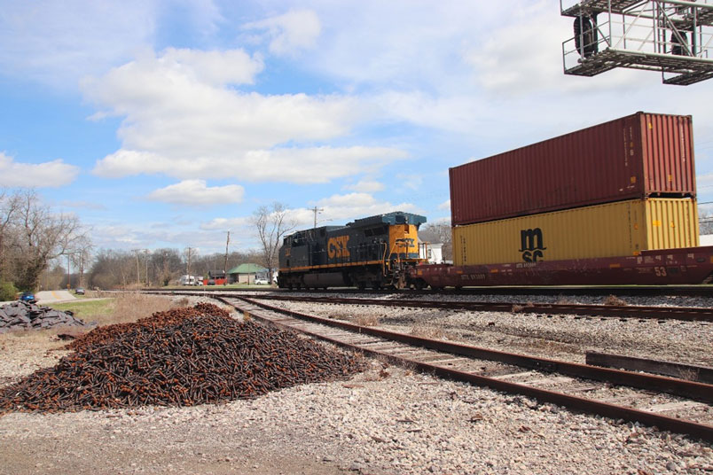 East end of Worthville Yard with CSXT 7107 exiting yard.