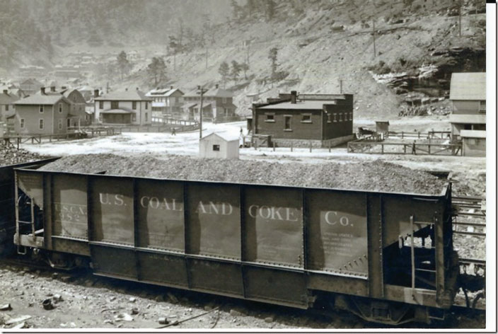 These longitudinal dumping hoppers were similar to cars built for Inland Steel (Bettendorf Co.) and Buffalo & Susquehanna (Pressed Steel Car.) around the same time. I don’t have any more information. USS shipped the coal (for the most part) to Gary IN, where it was coked for the steel mill there. These cars would have travelled over the L&N, PRR and or NYC. Wisconsin Steel, however, had coke ovens in Benham. USCX hopper 982. Lynch KY.