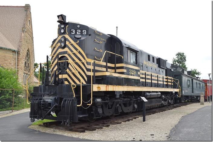 NKP ALCo RSD-12 329 spent her last years at N&W’s Lambert’s Point coal yard. It was built in 1957. Bellevue.