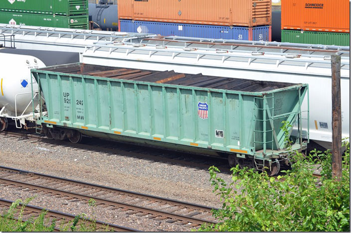 UP MW 925242. View 2. UP painted their camp cars this color also. Appears to be an old ACF “Coalveyor.” St Louis.