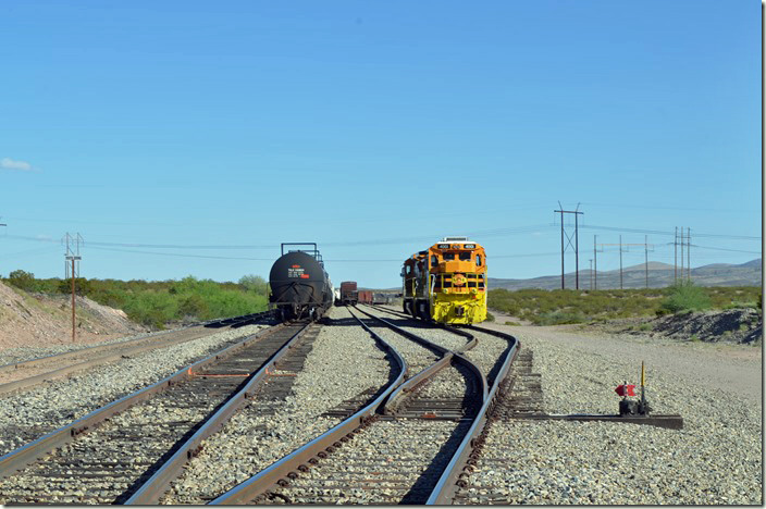 Heading south out of town on US 191, I saw these engines out of the corner of my eye. This is South Siding Yard and appears to be the local base of operations. AZER 4001-4009. South Siding AZ.