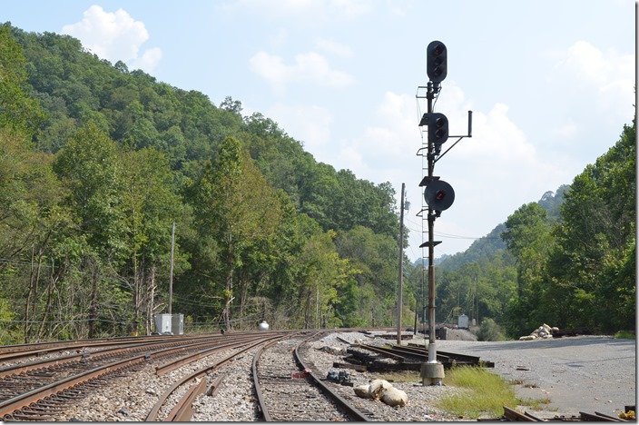 Looking east at Luke. NS signal Luke.