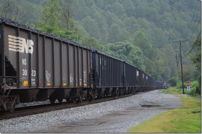 SunCoke Energy’s Vansant operation loads about 35 cars a day. NS makes up a unit train of about 105 loads to go to Williamson and on west. NS 2665 Leetown.