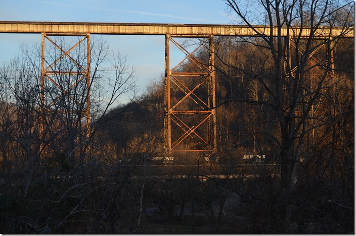 NS 745 moves on toward Andover.