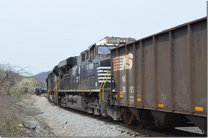 NS maintains the track around Middlesboro now, although CSX (ex-L&N) probably owns it. CSX’s Harbell Br. (old CV main) stops at the north end of the yard. Previously Southern Ry. got into Middlesboro via trackage rights through Cumberland Gap Tunnel from Cumberland Gap TN. Southern’s line comes up from Knoxville TN. CSX still has access to Appollo Fuels, Bell County Coal, and Four Rivers Coal. The Harbell Branch wasn’t shiny but it wasn’t rusted over either. NS 1095-7209-8005 Middlesboro KY.