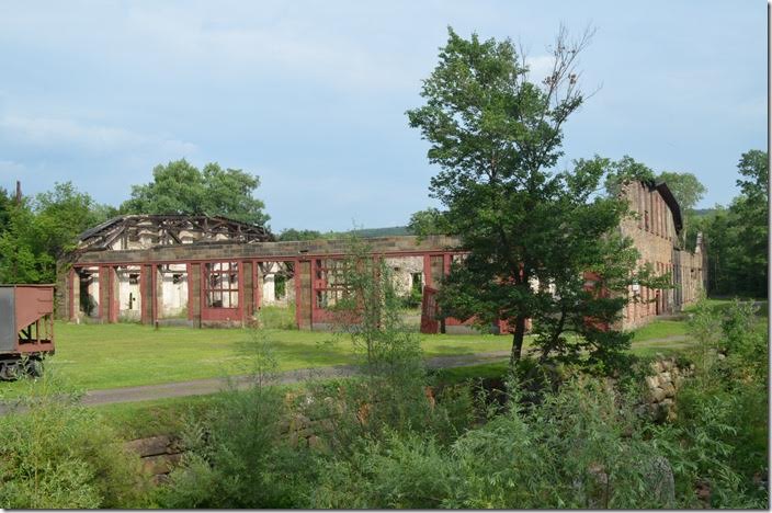 ex-LV shop. View 5. Weatherly PA.