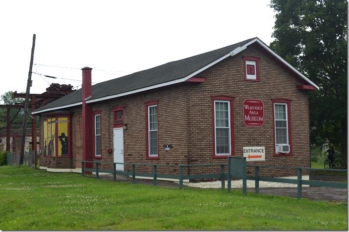 I don’t know what this is. It looks railroady! Unfortunately the museum was closed. Weatherly Area Museum. View 2.