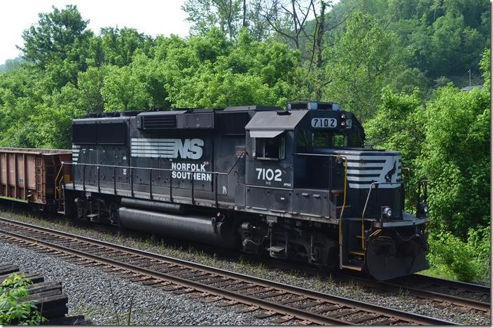 NS GP60 7102 Naugatuck. View 2.