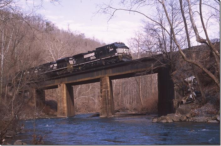 NS 9640-2687 on No. 757 have picked up 8727 previously set off at Farm.