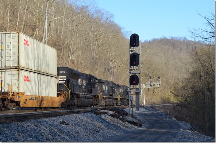 NS 4140-9435-1025. Rawl WV.