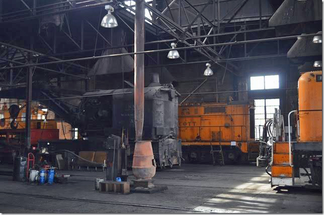 The steam derrick and Baldwin VO-1000 801.