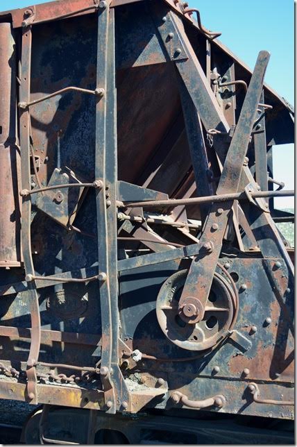 NN 1210 door raising mechanism. Ely NV. 