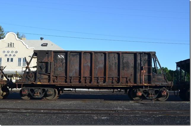 NN ore car 1219. 