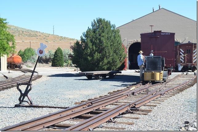 The 1013 is pushed into the museum using the modified Plymouth shop goat. Note the stub switch and the “harp” switch stand.