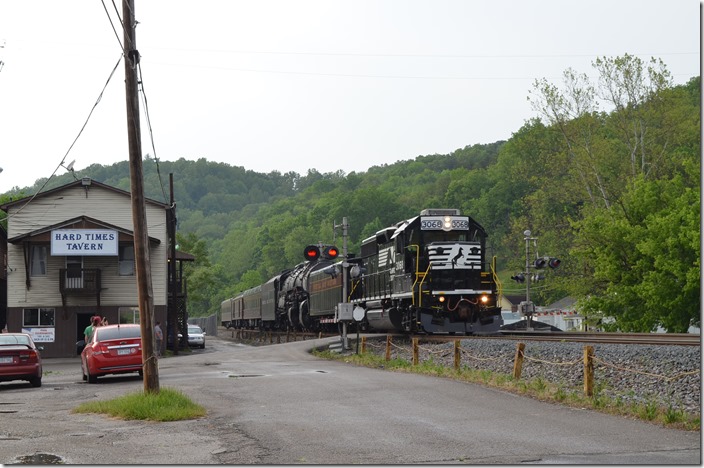 2156 resumed her journey through a locale that was once familiar to her breed.