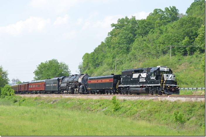 Moving slowly east at Neal anticipating a meet with westbound intermodal No. 233.