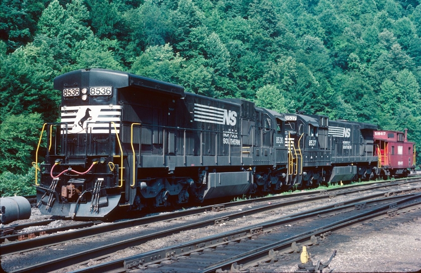 C36-7s 8536-8537 are practically brand new. They are set up to run long end forward. 06-18-1984.