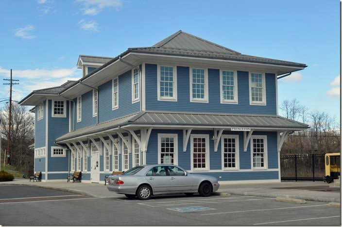 The museum is a (more-or-less) replica of the original Virginian Ry. depot at this location. The N&WHS had a Friday night cookout here several years ago when the annual convention was in Bluefield. VGN Princeton RR Museum.