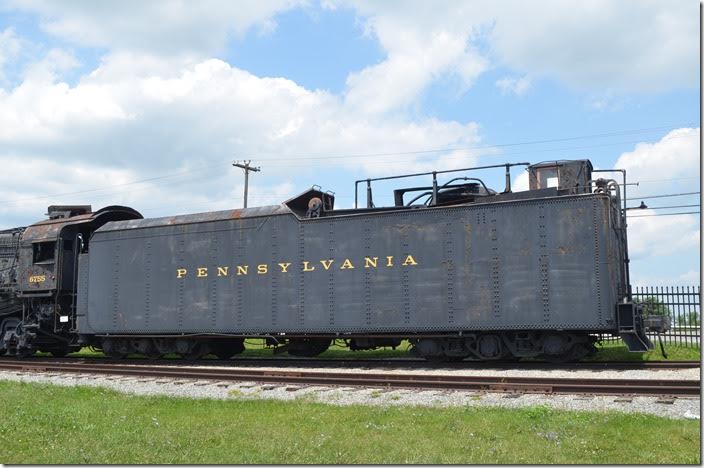 Tender 6737 class F210.F.75, engine 6755. M1s were among my favorite steam locomotives.